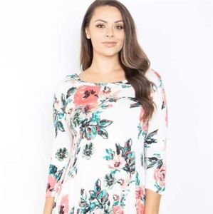 New Junior's Cute Boutique White Floral 3/4 sleeve top
